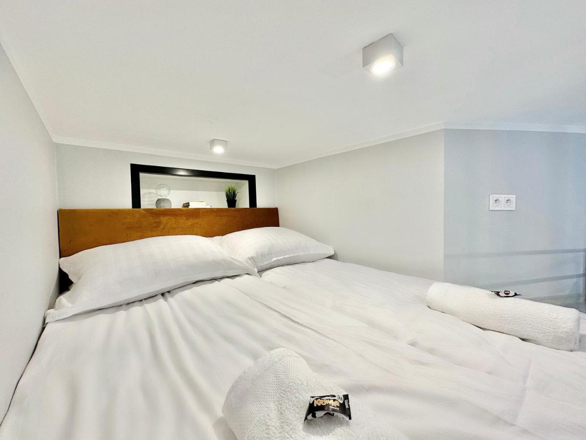 Loft Apartments Гливице Екстериор снимка